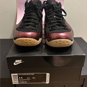 nike foamposite maroon
